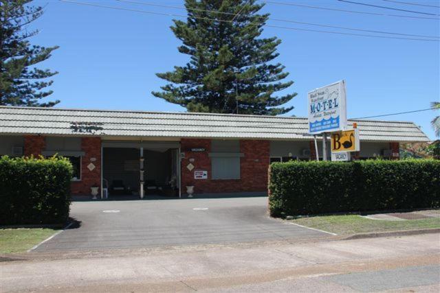 Black Swan Waterfront Motel (Adults Only) Swansea Bagian luar foto